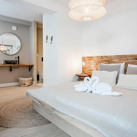 Marley's Beachhouse - Luxury With Garden Зандфорт