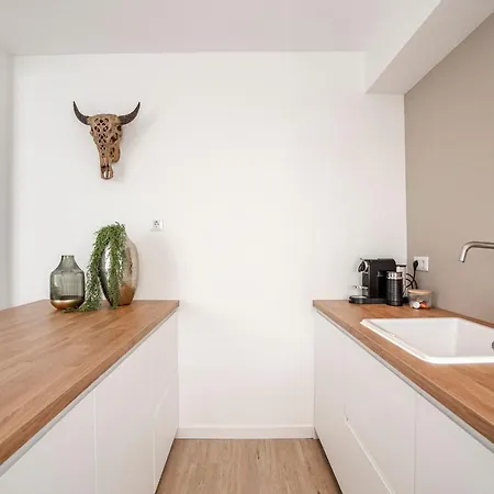 Apartamento Marley's Beachhouse - Luxury With Garden *