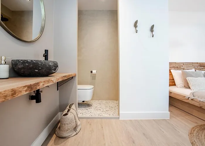 Marley's Beachhouse - Luxury With Garden * زاندفورت