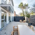 Marley's Beachhouse - Luxury With Garden *