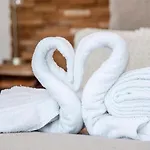 Apartment Marley's Beachhouse - Luxury With Garden Zandvoort