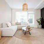 Marley's Beachhouse - Luxury With Garden *