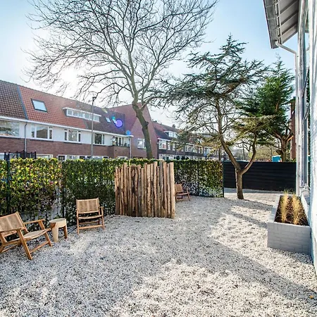 Marley's Beachhouse - Luxury With Garden *