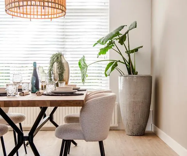 Appartement Marley's Beachhouse - Luxury With Garden Zandvoort