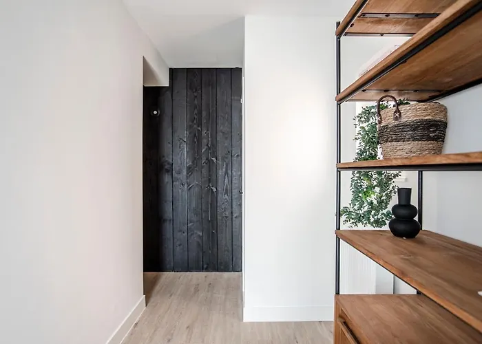 Marley's Beachhouse - Luxury With Garden *