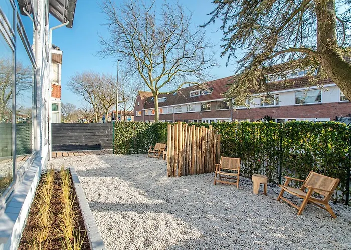 Marley's Beachhouse - Luxury With Garden 아파트 *