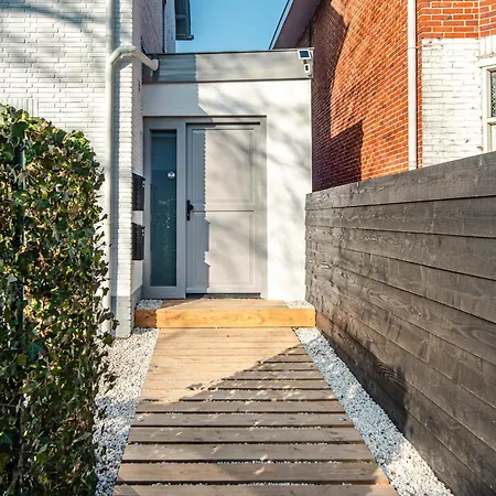 Marley's Beachhouse - Luxury With Garden 아파트 잔드보르트